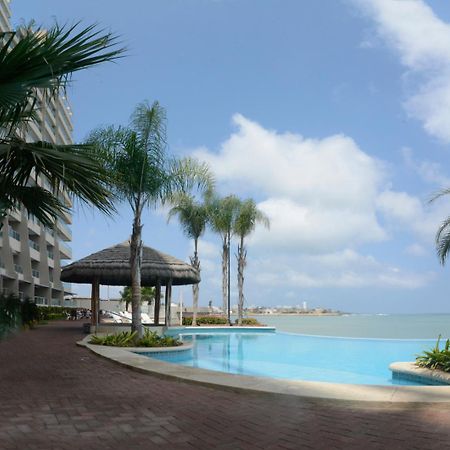 Lindo Departamento Al Pie De Playa Edificio Torre Oceanica Apartment Salinas  Exterior photo